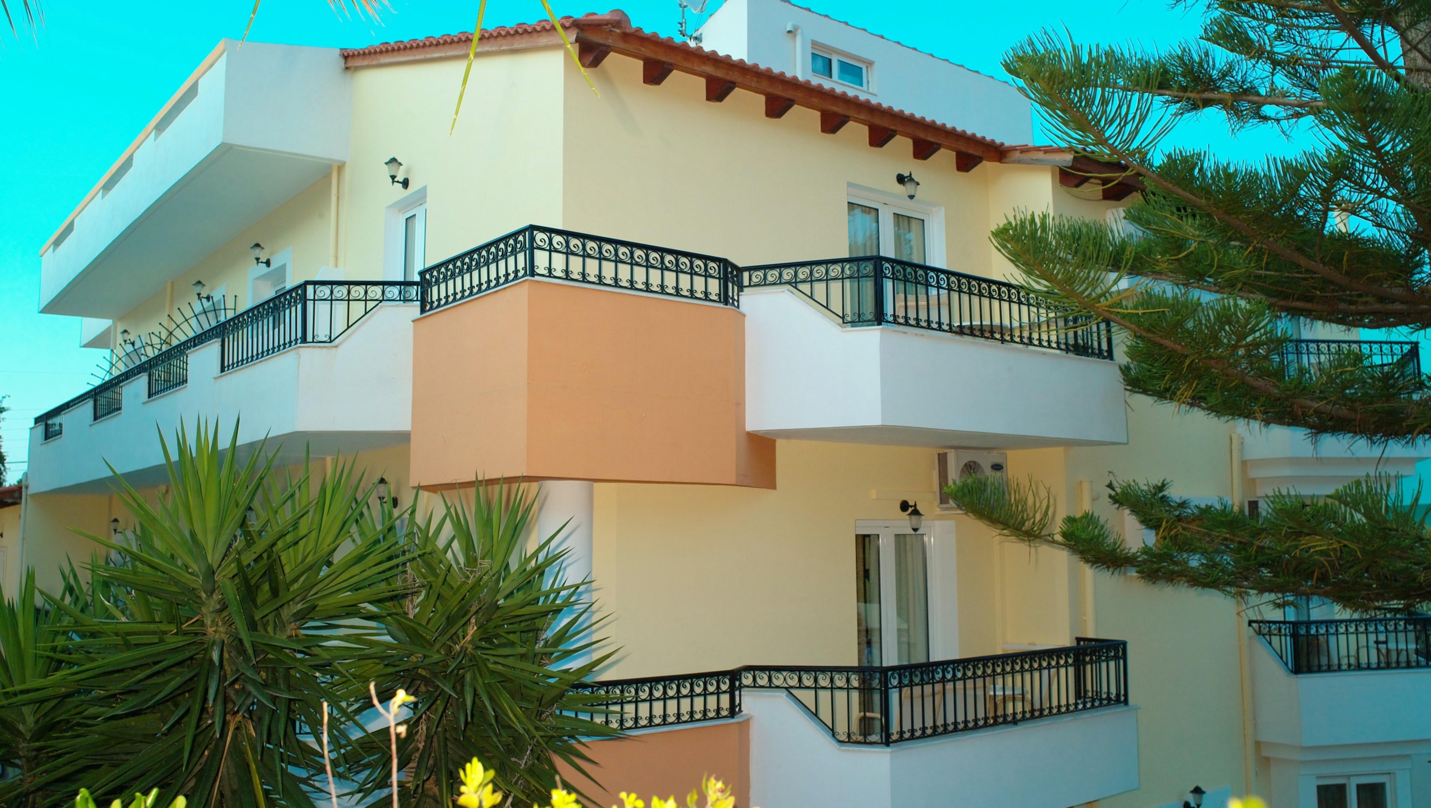 Camelot Royal Beds By Estia Stalida Exterior foto